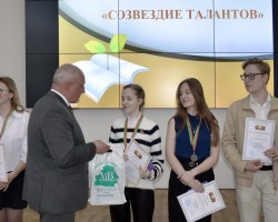 Издательство «Адукацыя і выхаванне» поддержало XI Международный фестиваль «Созвездие талантов» Издательство «Адукацыя і выхаванне» поддержало XI Международный фестиваль «Созвездие талантов»